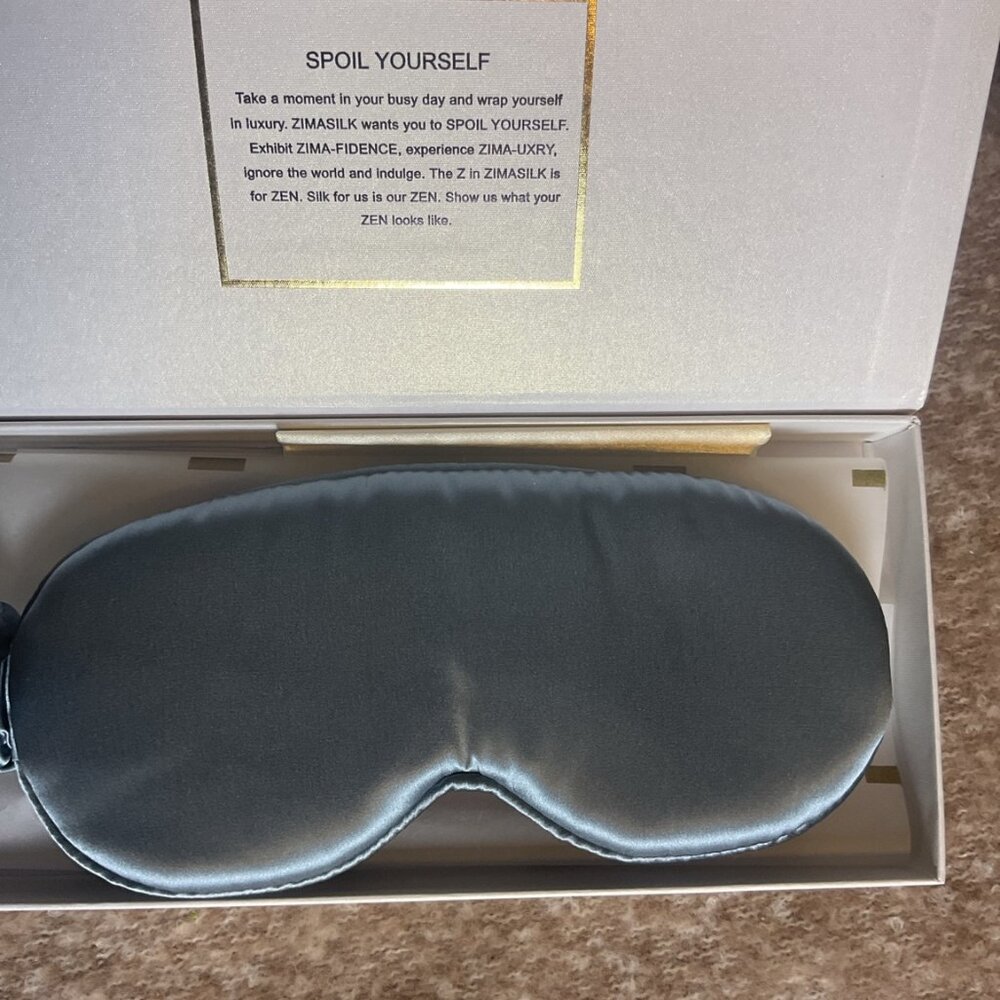 ZIMASILK Silk Sleep Mask Luxury Eye Mask Set w/ Box & Pouch Gray - Picture 3 of 7